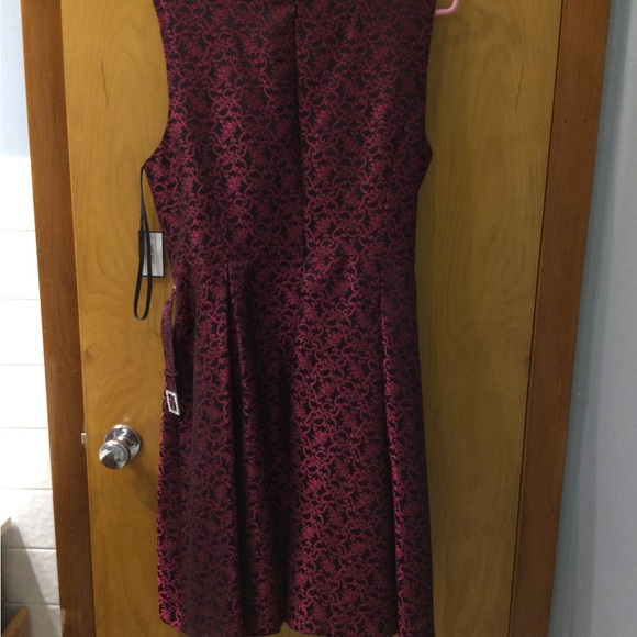 Gently used, smoke free home. Time to part with the dress. - Picture 2 of 2